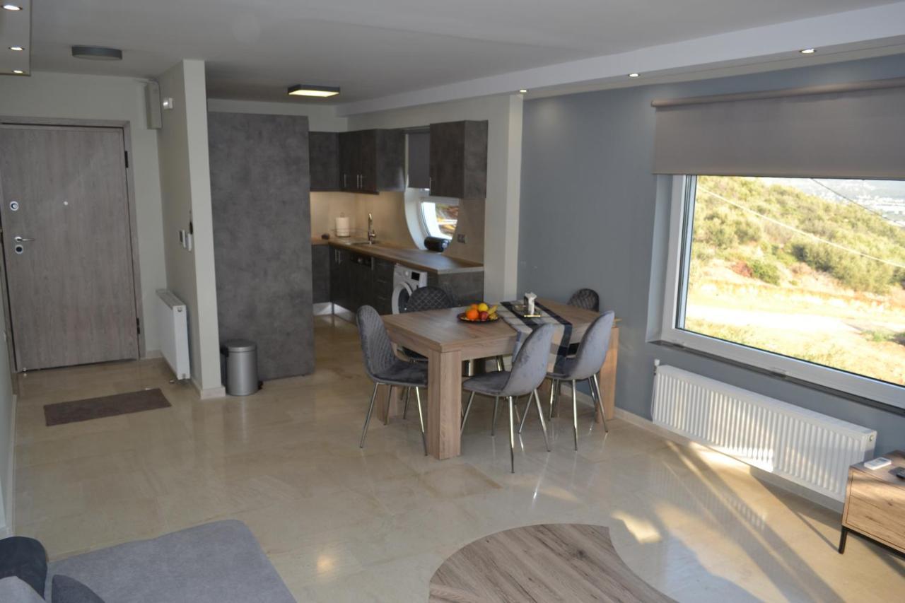 "Stergiou Luxury Apartments" Με Κοινη Πισινα Saronida Exteriér fotografie